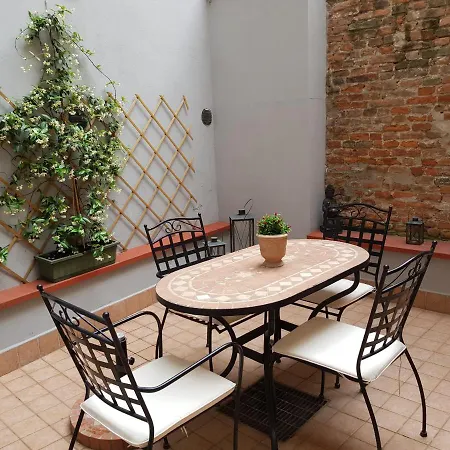 Nell'antico Ghetto Ebraico *