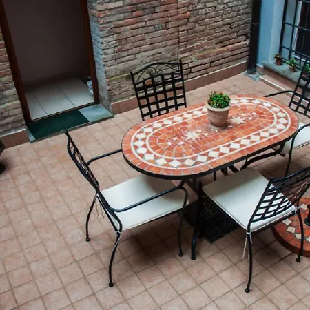 Nell'antico Ghetto Ebraico *