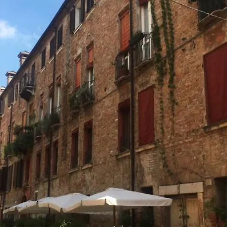 Lägenhet Nell'antico Ghetto Ebraico Ferrara
