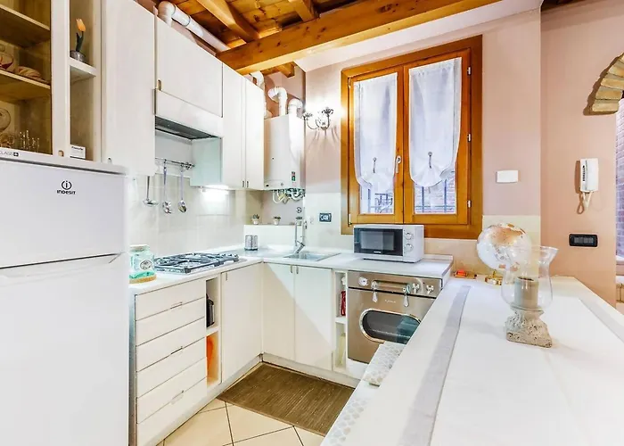 Nell'antico Ghetto Ebraico *