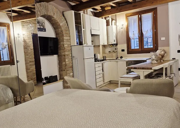 Appartement Nell'antico Ghetto Ebraico *